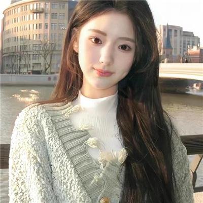 橘衫男子